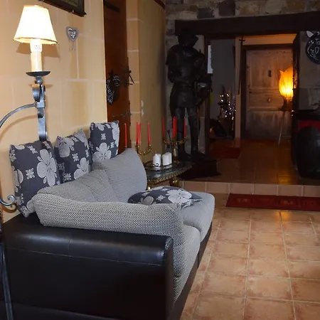 Bed and breakfast Chateau Des Aiguilles