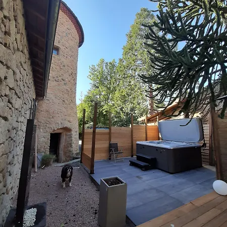 Nocleg ze śniadaniem Chateau Des Aiguilles 3*