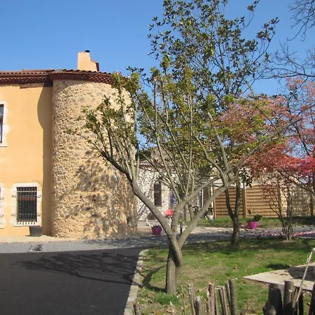 Château Des Aiguilles Saint-Rémy-de-Chargnat
