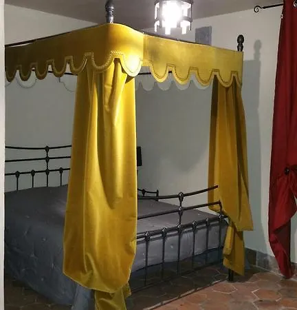 Bed & Breakfast Chateau Des Aiguilles 3*