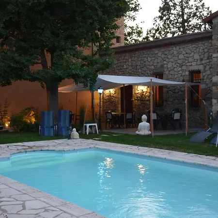 Bed and breakfast Chateau Des Aiguilles 3*